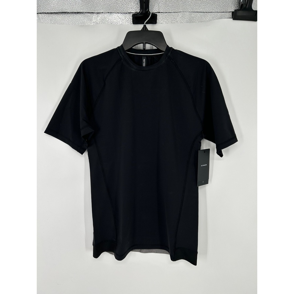 Ten Thousand Fight Rash Guard‎ T Shirt Large Black Short Sleeve Performance Tee